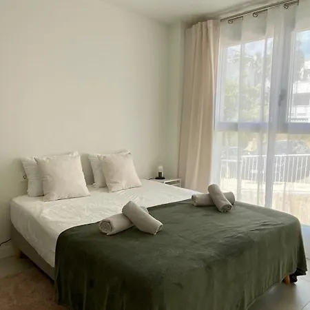 Vicky Apartment